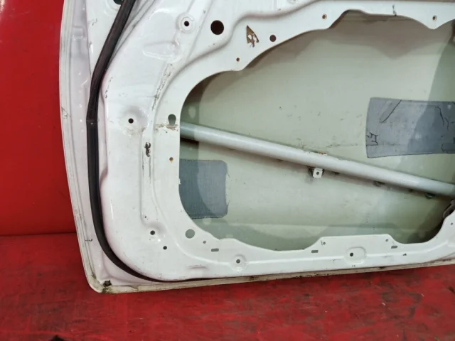 Дверь передняя левая для Kia Cerato TD 2009-2013 на фотографиях