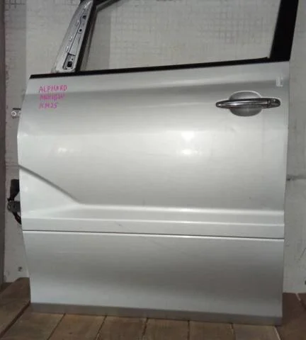 Дверь передняя левая для Toyota Alphard H10 2002-2008 на фотографиях