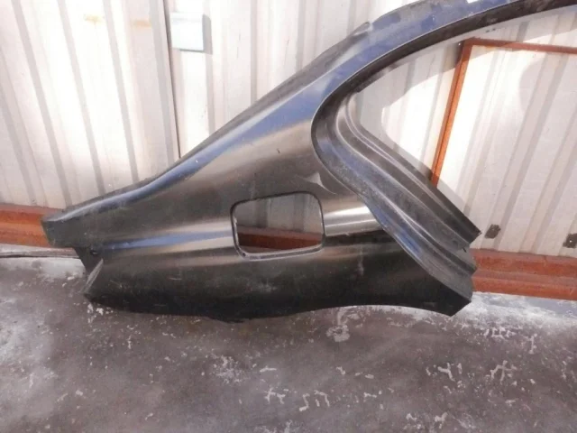 Заднее правое крыло для BMW 7er G11/G12 2015-2021 на фотографиях