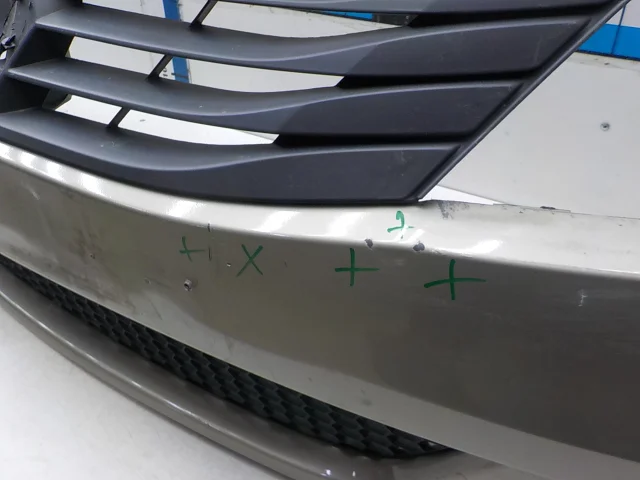 Усилитель переднего бампера для Renault Logan 2005-2015 (LS) на фотографиях