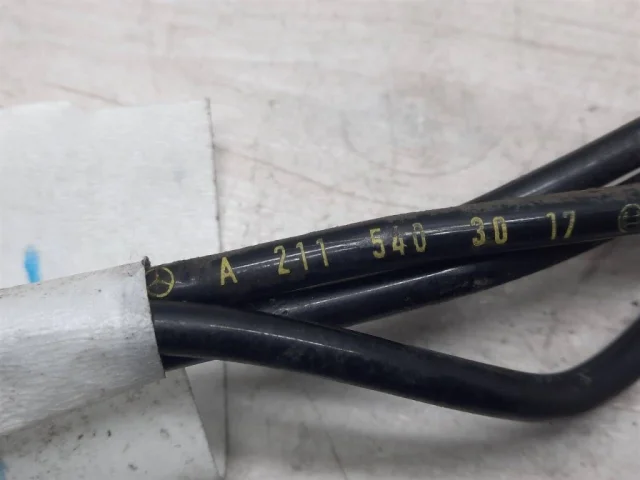 Датчик ABS задний правый для Mercedes-Benz E class W211 2002-2009 на фотографиях