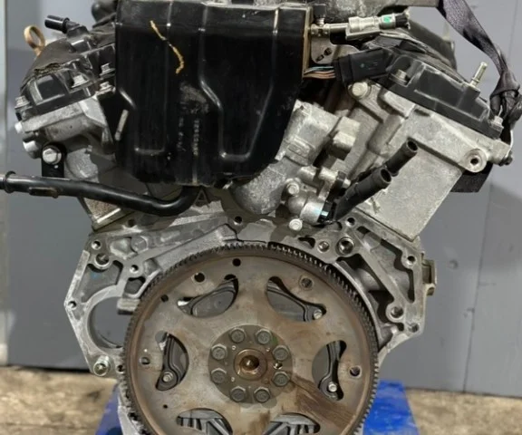 Двигатель без навесного для Cadillac CTS 2 2008-2014 на фотографиях