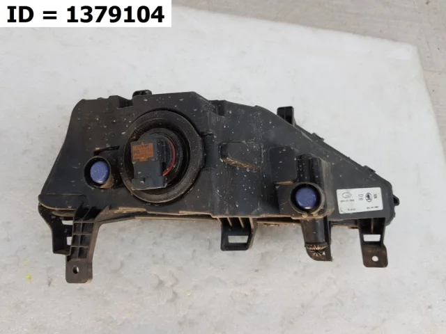 Противотуманка (ПТФ) передняя левая для Skoda Rapid II 2020+ на фотографиях