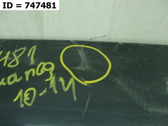 Фартук (спойлер) заднего бампера для Volkswagen Touareg II (7P5) 2010-2014 на фотографиях