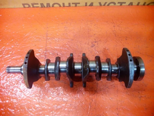 Коленвал для Renault Logan 2005-2015 (LS) на фотографиях