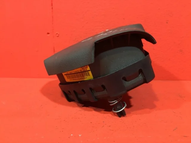 Подушка безопасности водителя для Opel Astra J Седан 2011-2017 на фотографиях