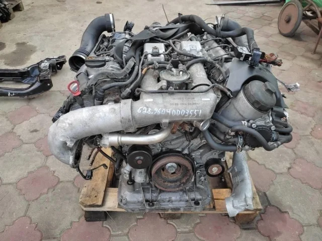 Двигатель для Mercedes-Benz G class W463 1990-2012 на фотографиях