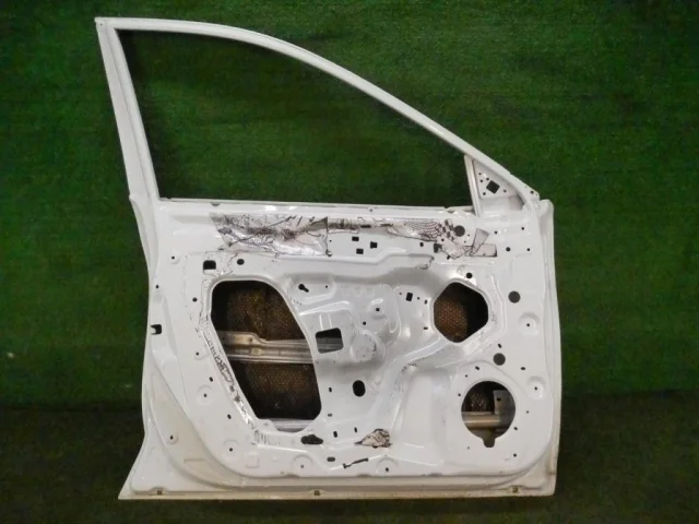 Дверь передняя левая для Nissan X-Trail T32 JDM 2013-2022 на фотографиях