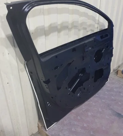 Дверь передняя левая для Peugeot 508 Седан 2011-2018 на фотографиях
