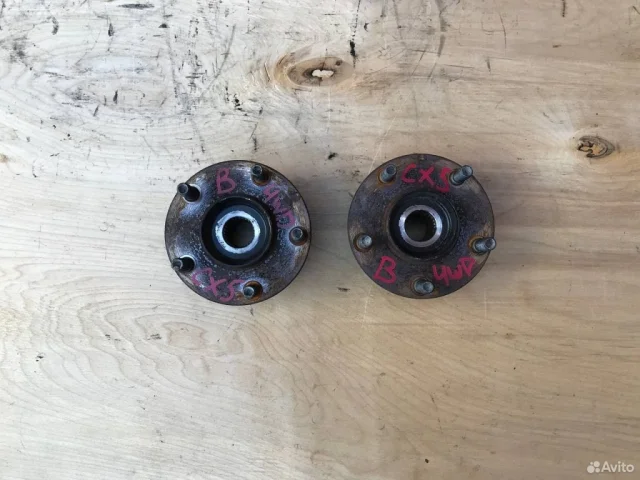 Кулак задний левый для Mazda CX 5 KE 2011-2017 на фотографиях