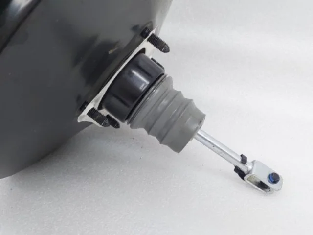 Вакуумный усилитель тормозов для Renault Duster HS 2010-2015 на фотографиях