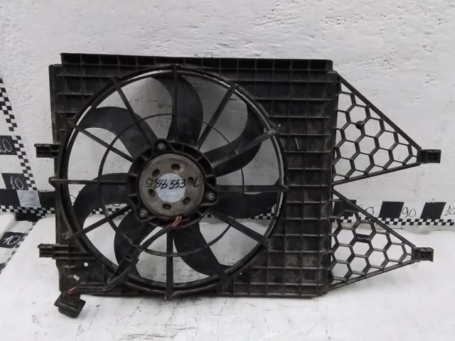 Диффузор вентилятора для Skoda Rapid I NH3 2012-2017 на фотографиях