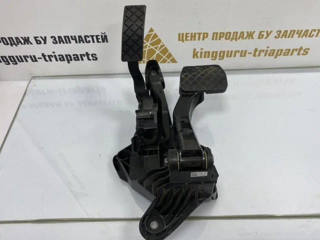 Педальный узел для Skoda Rapid II 2020+ на фотографиях