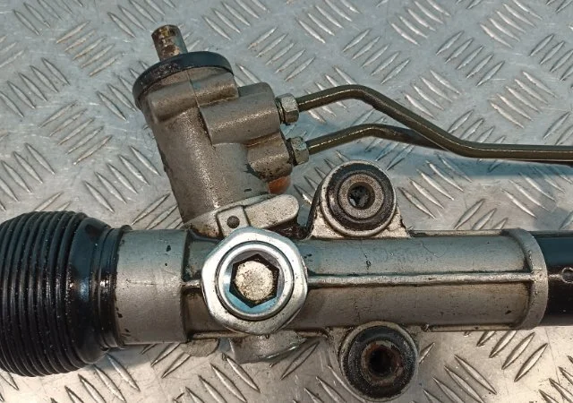 Насос ГУР для Chevrolet Lacetti 2004-2013 Универсал на фотографиях