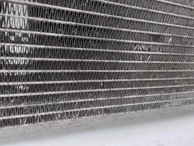 Радиатор охлаждения ДВС для Hyundai Creta 1 GS 2016-2021 на фотографиях