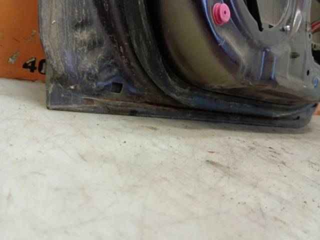 Дверь задняя правая для Hyundai Elantra HD 2006-2011 на фотографиях