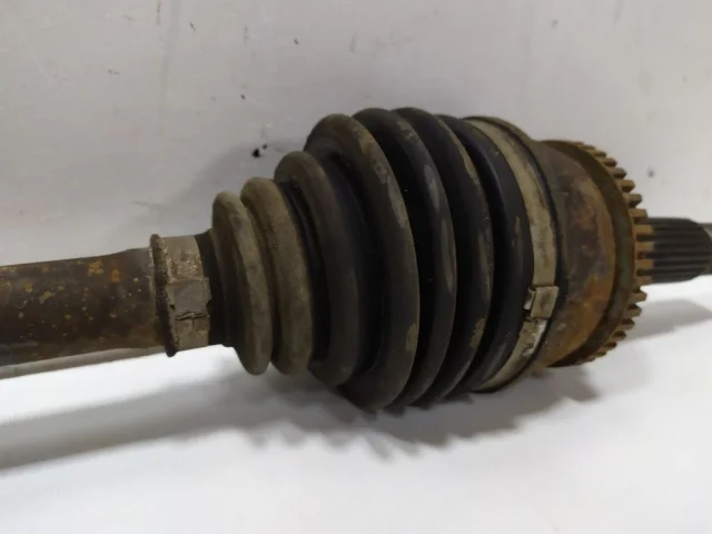 Привод передний левый для Hyundai Solaris 1 RB (2011-2013) на фотографиях