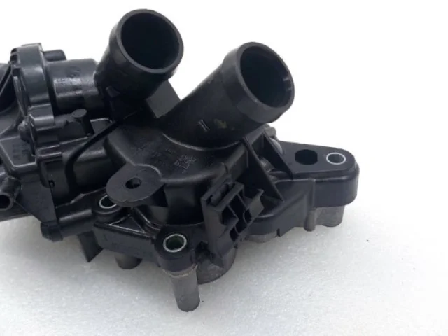 Насос охлаждающей жидкости ДВС(Помпа) для Skoda Rapid I rest NH3 2017-2020 на фотографиях