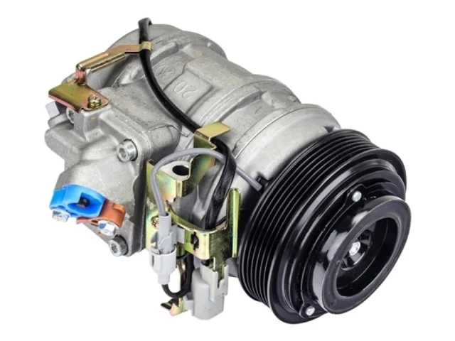 Компрессор кондиционера для Toyota Land Cruiser 100 1998-2007 на фотографиях