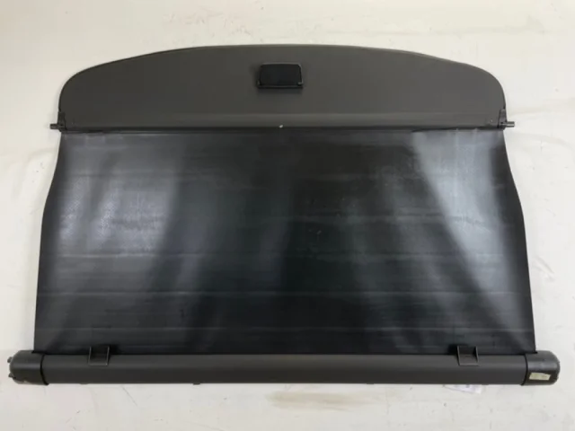 Шторка багажника для Audi Q7 4L 2005-2015 на фотографиях