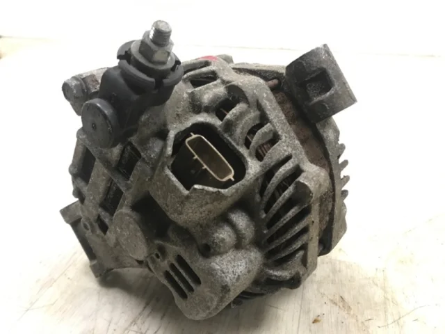 Генератор для Mitsubishi Outlander XL 2006-2012 на фотографиях