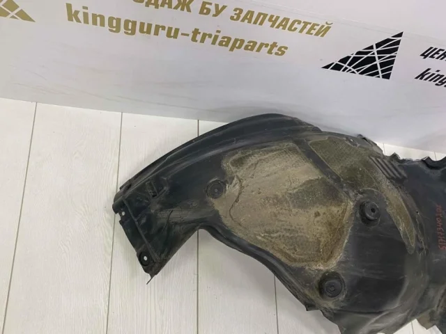 Подкрылок передний правый для BMW 7er G11/G12 2015-2021 на фотографиях