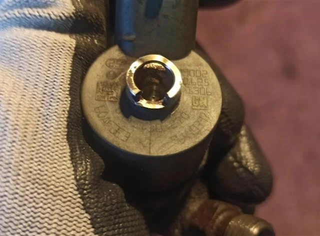 Форсунка топливная для Opel Antara 2006-2017 на фотографиях