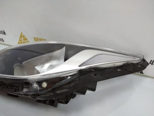 Фара ксенон левая для Hyundai Solaris 2 (2017-2022) на фотографиях