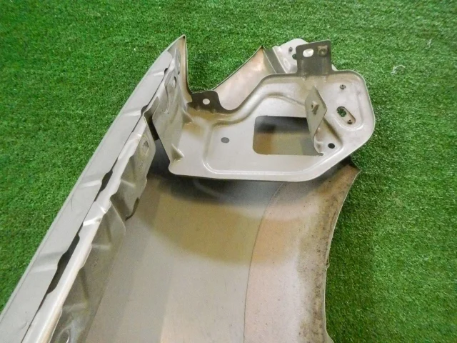 Крыло левое для Renault Logan 2005-2015 (LS) на фотографиях