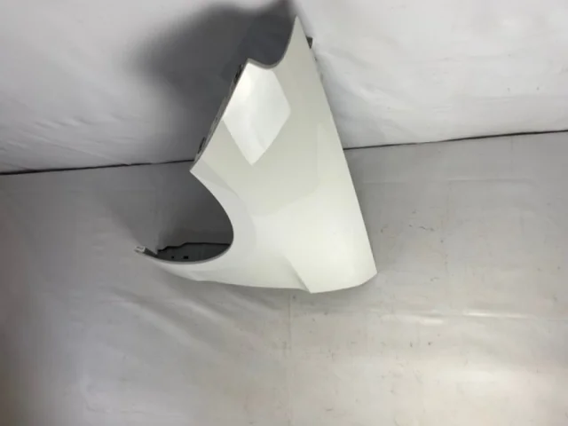 Крыло левое для Mercedes-Benz GLE class W166 2015-2018 на фотографиях