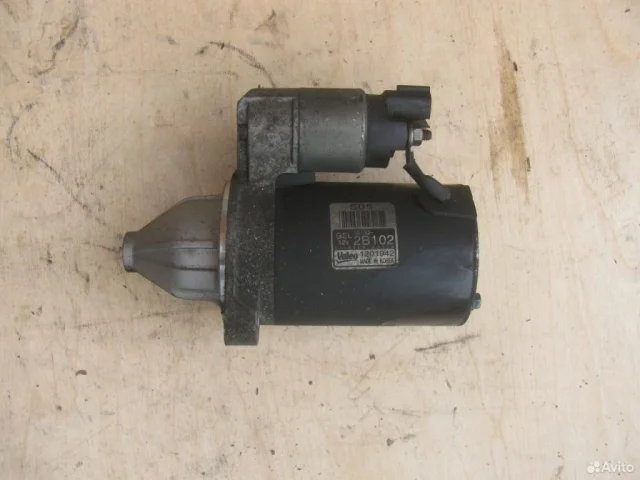 Стартер для Hyundai Solaris 1 рестайлинг 2014-2017 на фотографиях