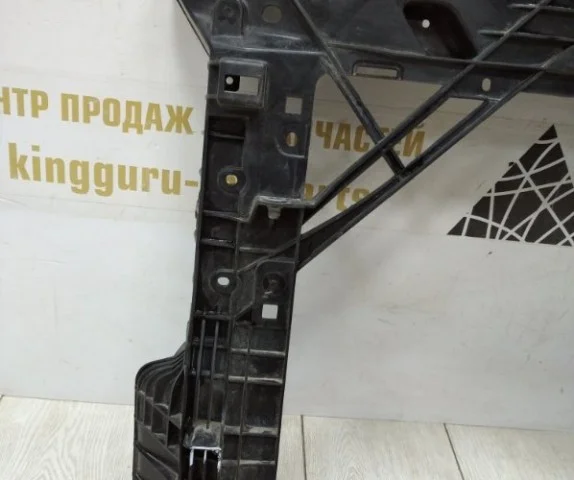 Панель радиатора (телевизор) для Skoda Rapid I rest NH3 2017-2020 на фотографиях