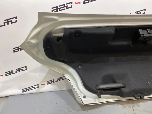 Крышка багажника для Peugeot 508 Седан 2011-2018 на фотографиях