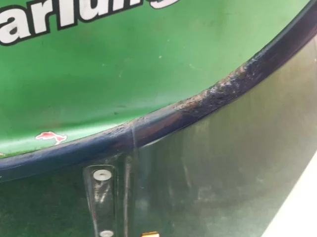 Крыло левое для Mercedes-Benz E class W124 1984-1996 на фотографиях