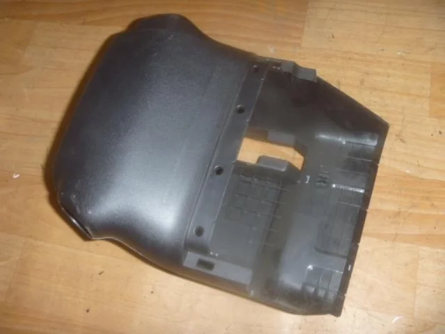 Кожух рулевой колонки для Toyota RAV4 XA30 2005-2012 на фотографиях