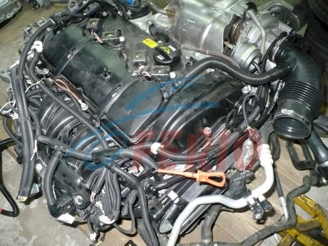 Двигатель для Toyota Land Cruiser 100 1998-2007 на фотографиях