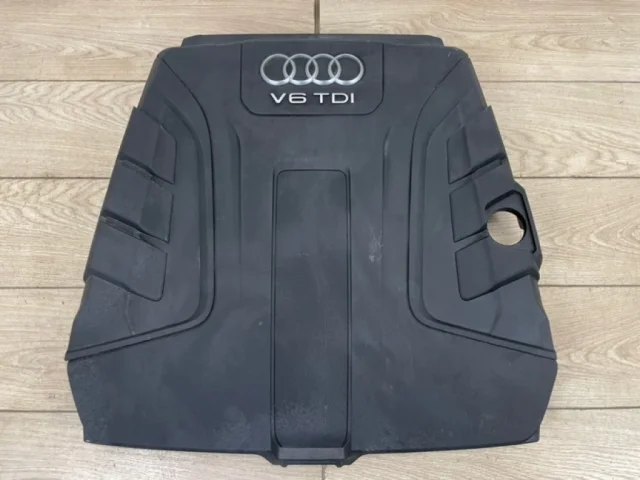 Корпус воздушного фильтра для Audi Q7 4M 2015+ на фотографиях