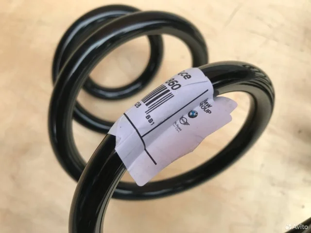 Пружина амортизатора задняя для BMW X6 Е71 2007-2012 на фотографиях