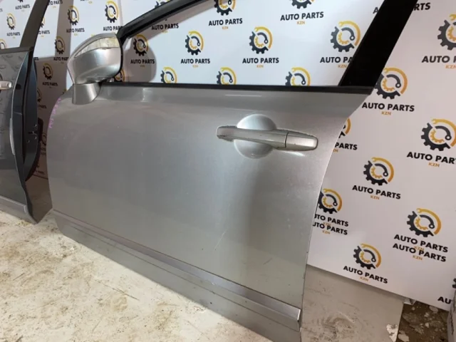 Дверь передняя левая для Honda Civic FA 2005-2010 седан на фотографиях