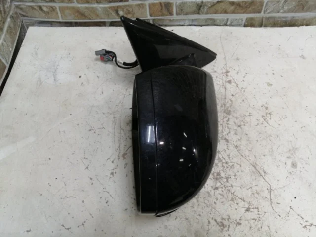 Стекла и зеркала для Land Rover Range Rover L405 2012-2017 на фотографиях