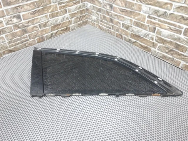 Форточка задняя левая для Audi Q7 4L 2005-2015 на фотографиях