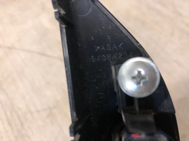 Парктроник передний для Mitsubishi Outlander III 3 rest GF0W 2018-2022 на фотографиях