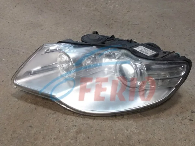 Фара ксенон левая для Volkswagen Touareg I (7L) 2002-2010 на фотографиях