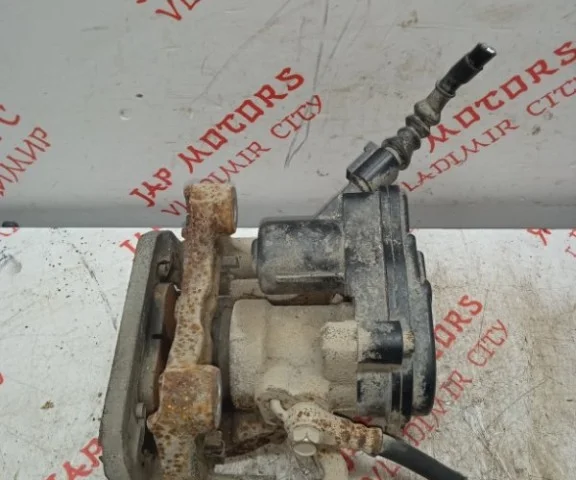 Суппорт задний правый для Mazda CX 5 KE 2011-2017 на фотографиях