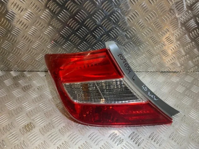 Фонарь левый для Honda Civic FB 2012-2015 седан на фотографиях