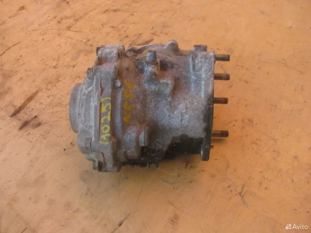 Редуктор дифференциала ведущего моста для Toyota RAV4 XA30 2005-2012 на фотографиях