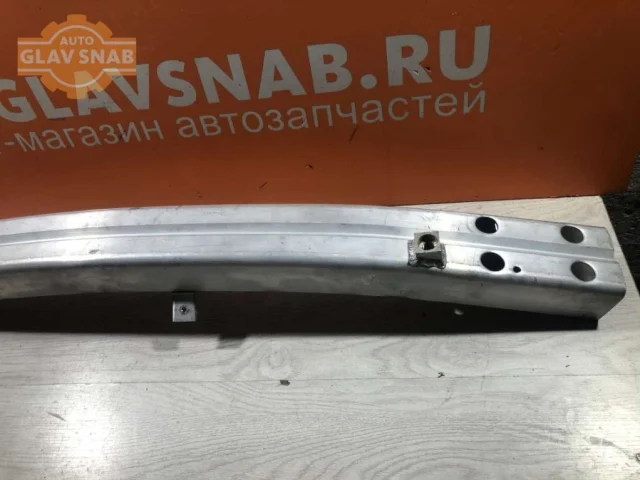 Бампер для Nissan Tiida SC11 Седан 2007-2014 на фотографиях