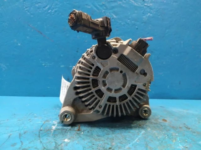 Генератор для Mazda CX 5 KE 2011-2017 на фотографиях