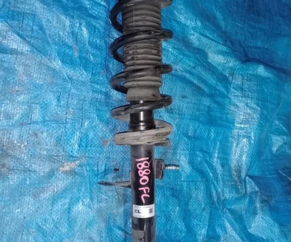 Амортизатор для Infiniti M Y51 2010-2014 на фотографиях