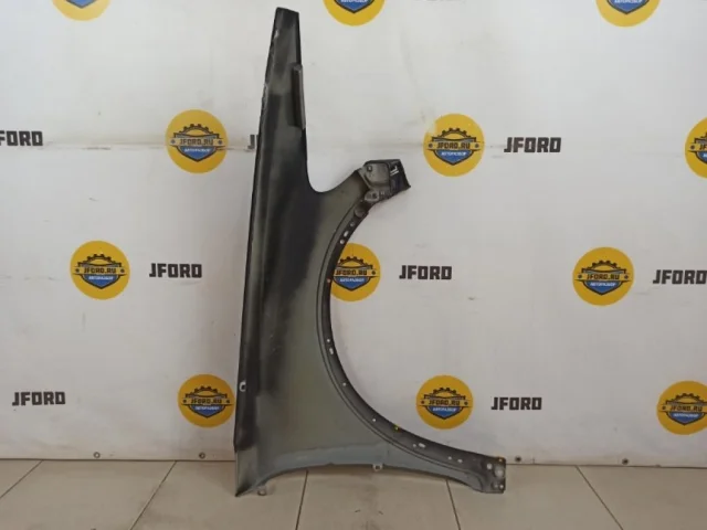 Крыло левое для Volvo C30 MK 2006-2013 на фотографиях